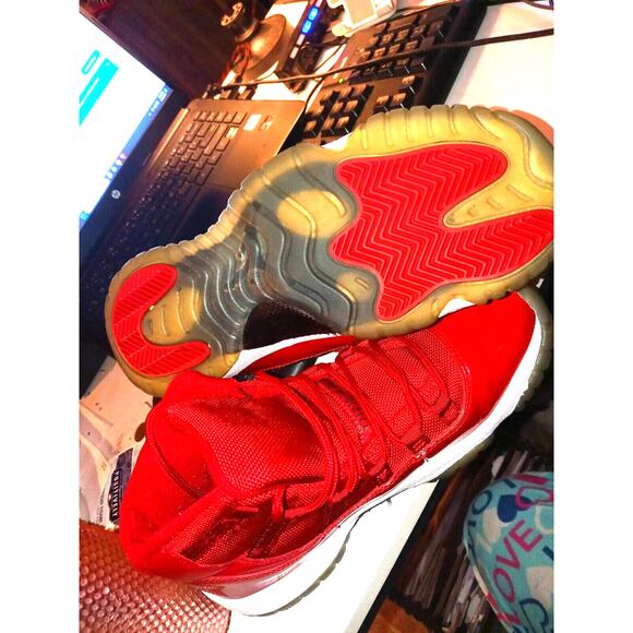 Men's Jordan 11 Retro High Win Like '96 Size 6 - Picture 3 of 6